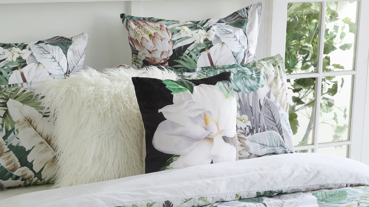 Twilight Green Duvet Cover Set by Luxotic