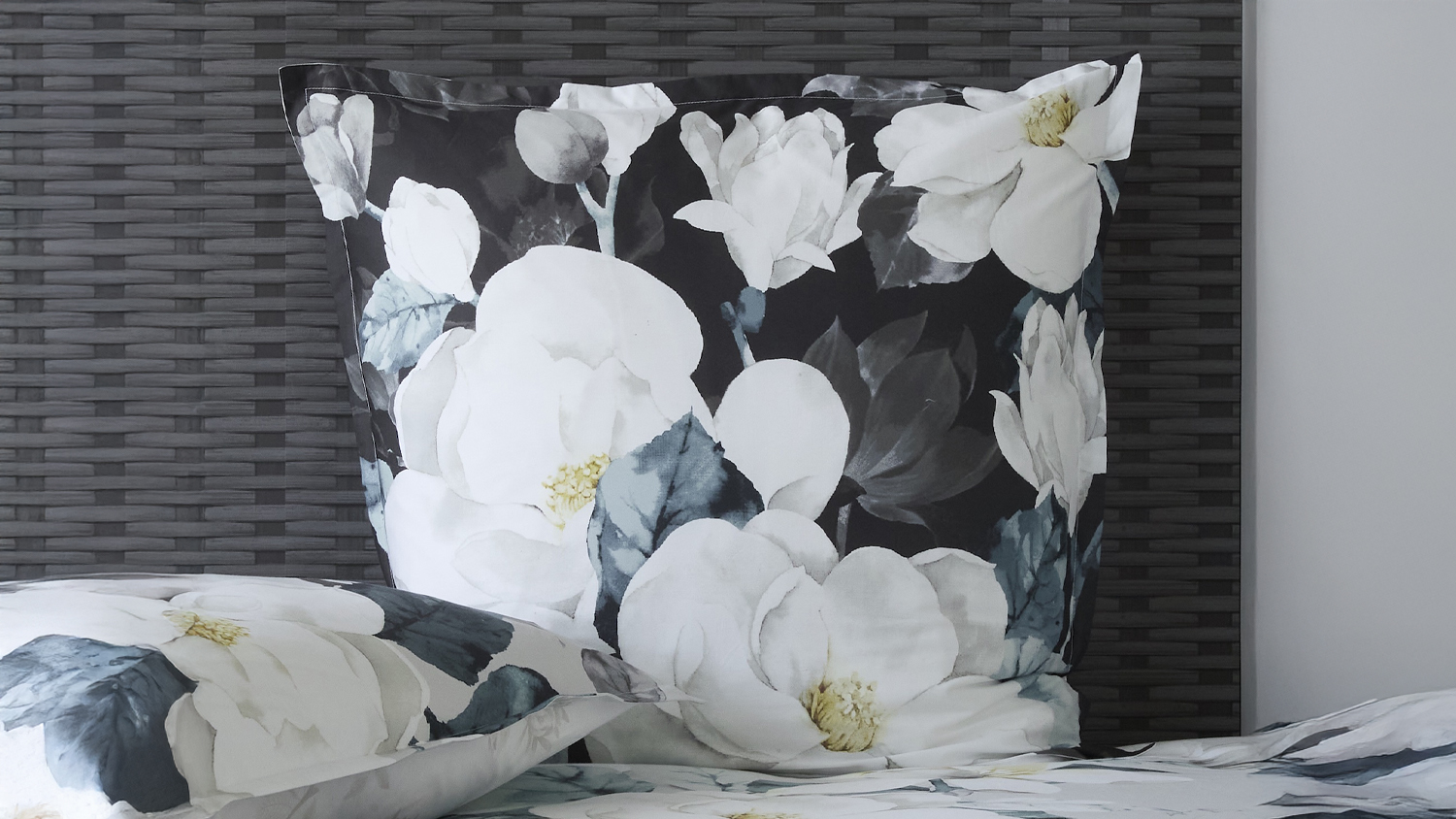 Magnolia Silver European Pillowcase by Luxotic