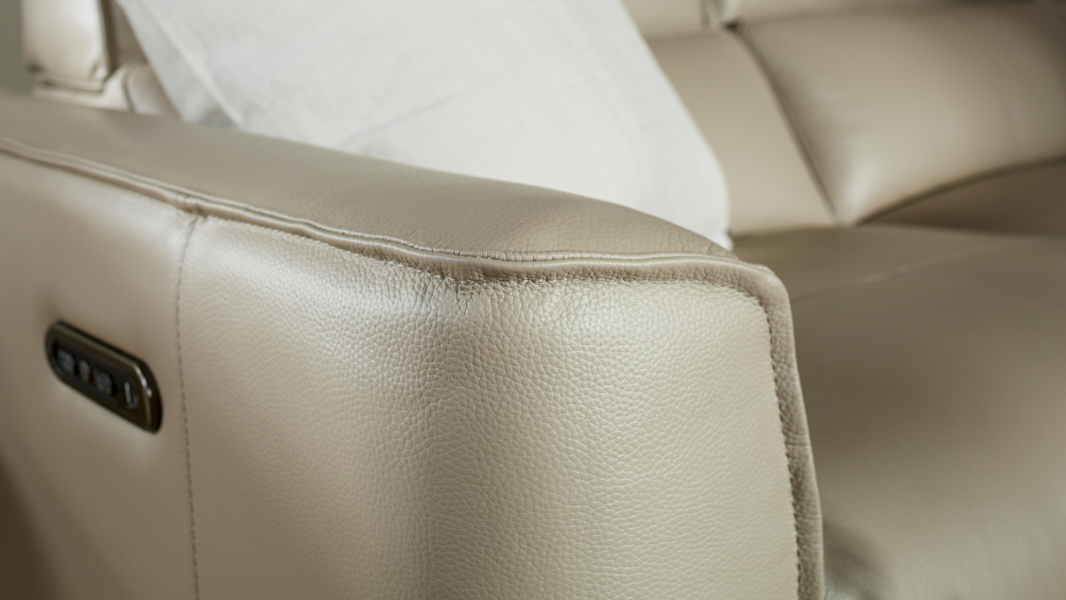 Paihia 5 Seater Leather Electric Recliner Corner Sofa