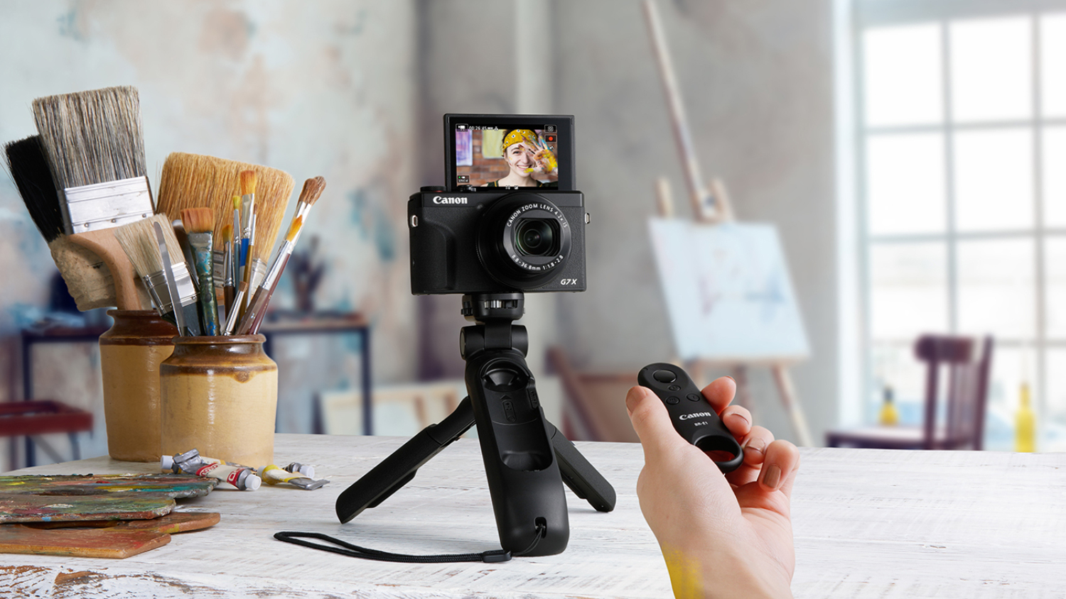 Canon Tripod Grip for Camera - Black (HG100-TBR)