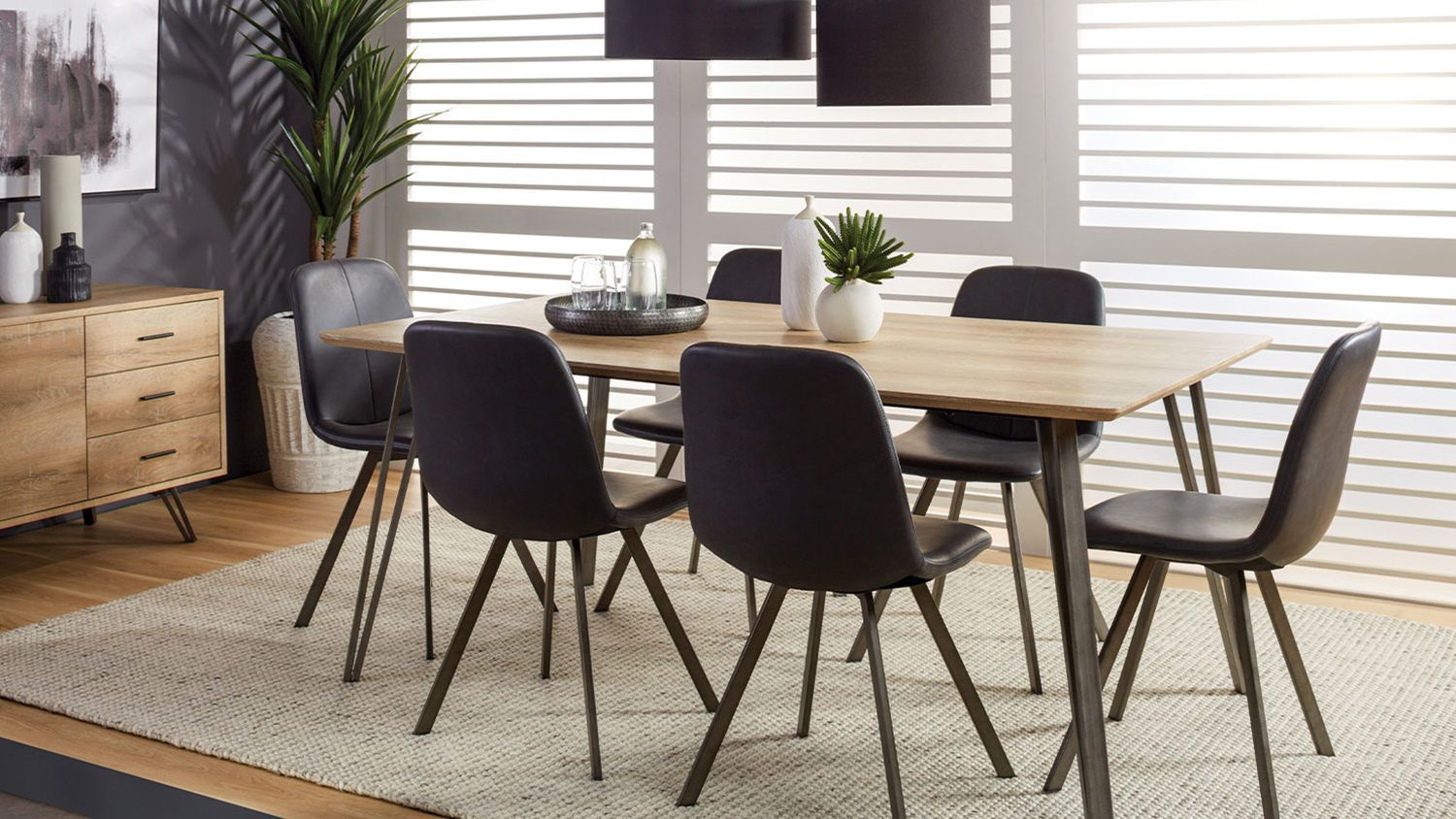 Gwyn 7 Piece Dining Suite