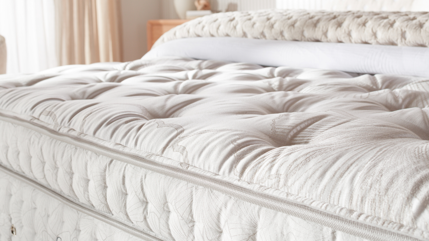 Crown Jewel Iridescent Medium Super King Mattress by Sealy Posturepedic