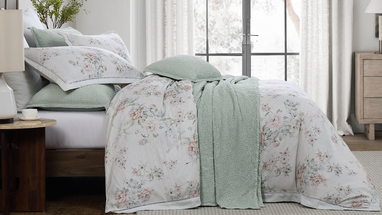 Liyana Frost Duvet Cover Set by Private Collection