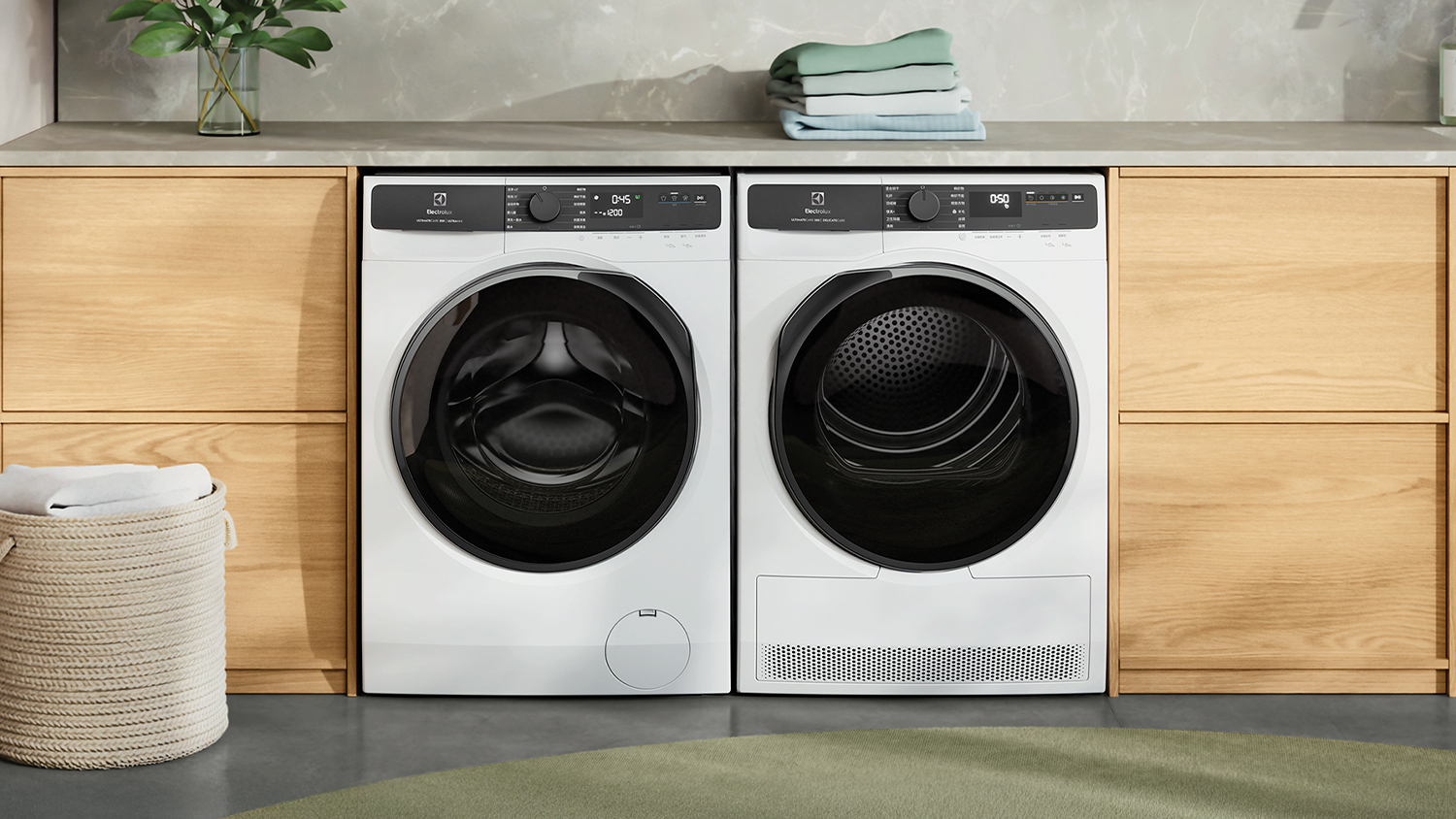 Electrolux 8kg Heat Pump Condenser Dryer with 13 Programs - White (EDH803P5WC)