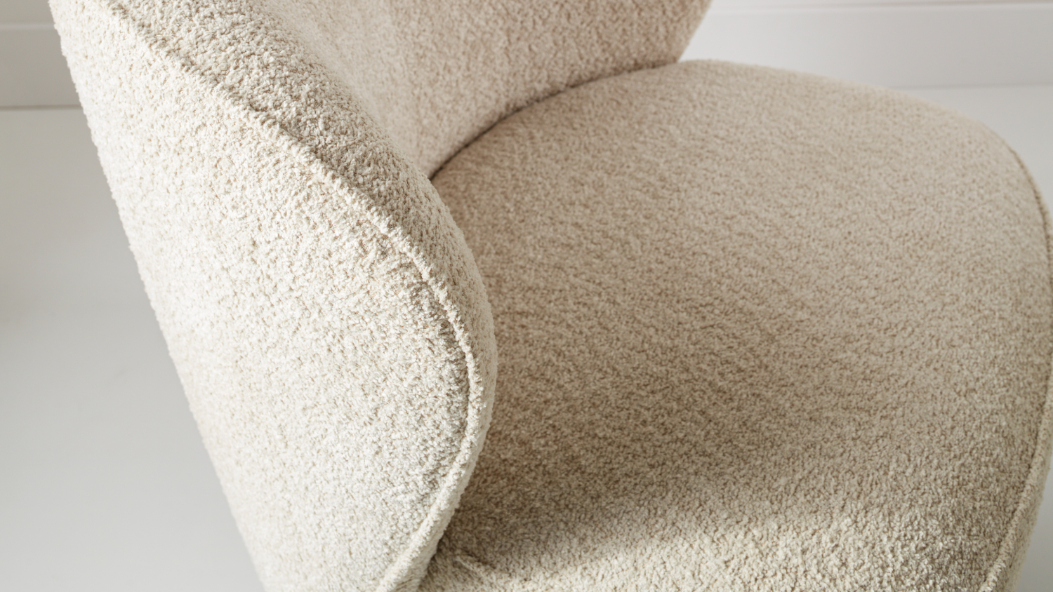 Zali Swivel Accent Chair - Nude