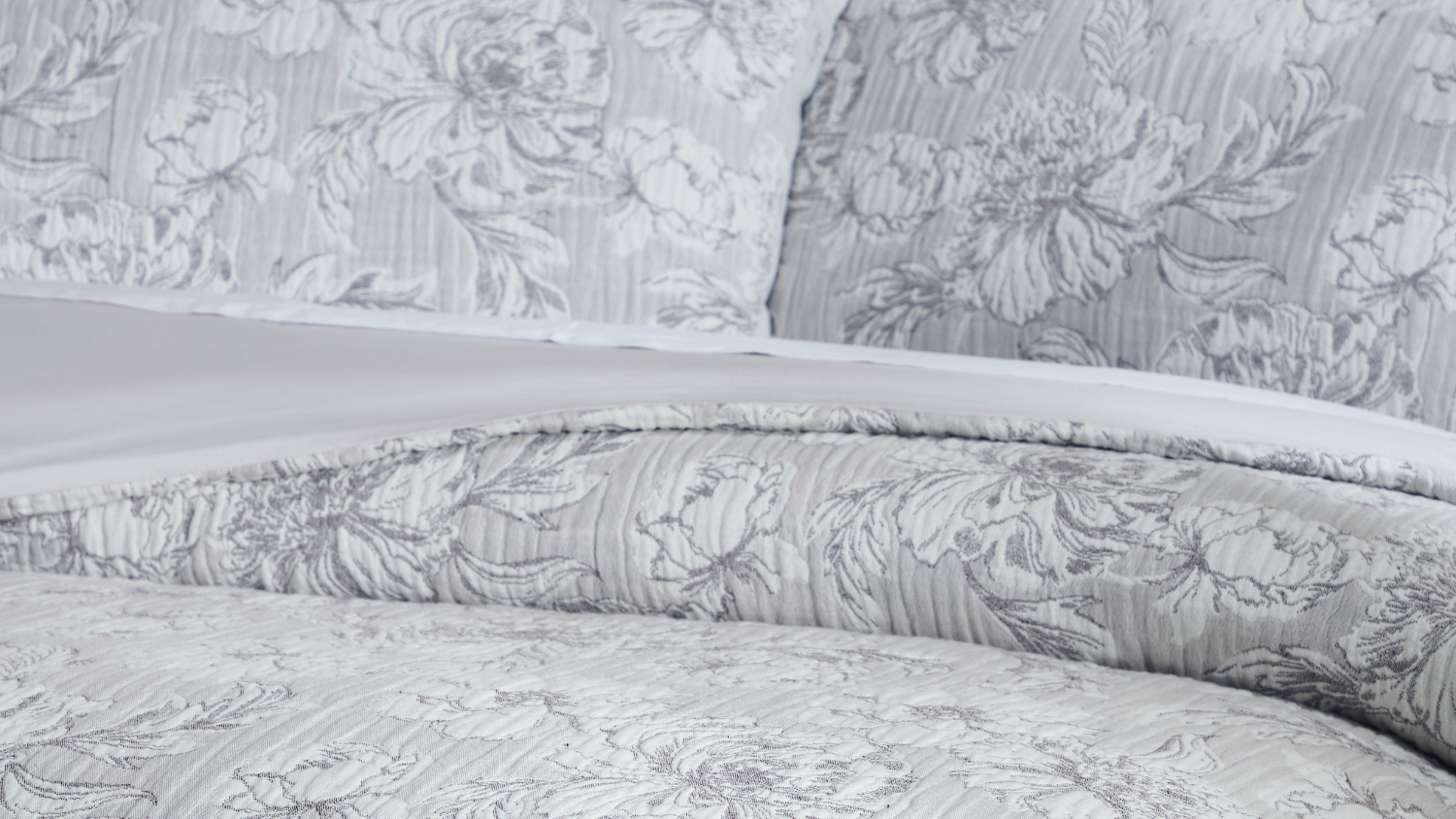 Paloma Silver Duvet Cover Set by L'Avenue