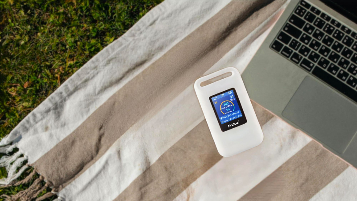 D-Link DWR-933M 4G LTE Cat 6 Dual-Band Wi-Fi 6 Hotspot with 1.7" Display - White