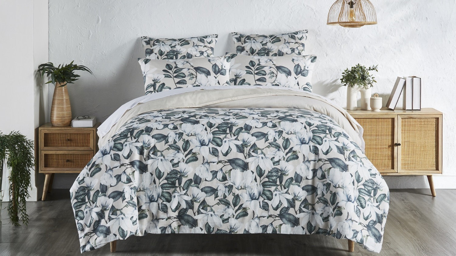Whitehaven Green Duvet Cover Set by L'Avenue - Super King NZ
