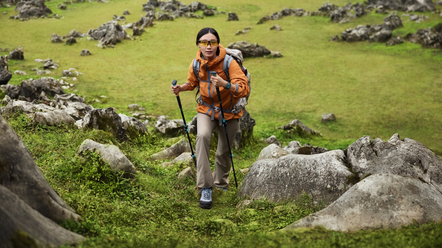 Huawei Watch Fit 4 Smartwatch - Aluminium Alloy Case with Black Fluoroelastomer Strap (GPS, Bluetooth)