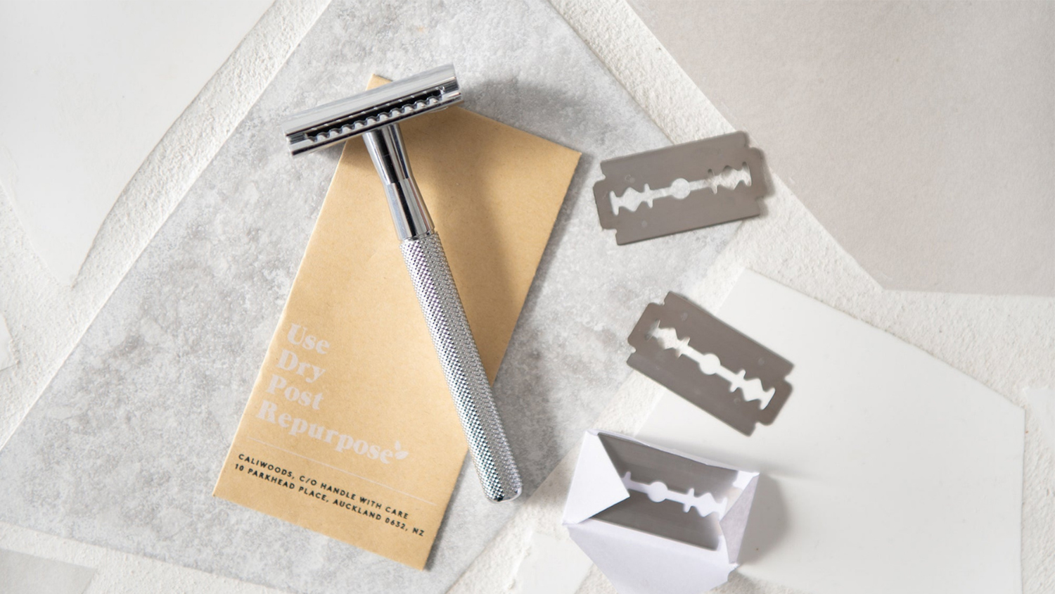 CaliWoods Eco-Friendly Safety Razor Starter Kit- Slate