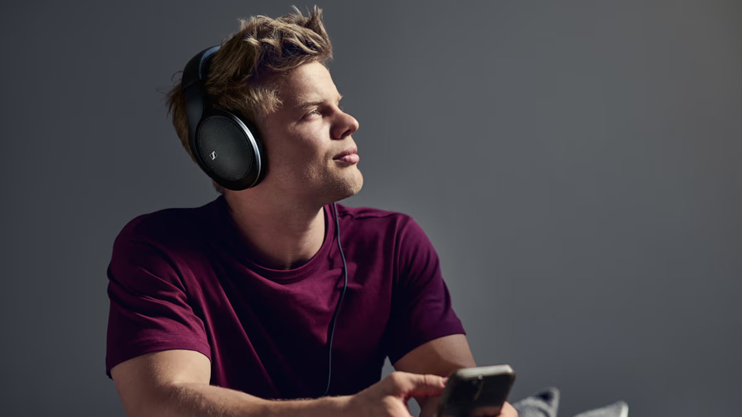 Sennheiser HD 550 Wired Over-Ear Headphones - Black (700455)