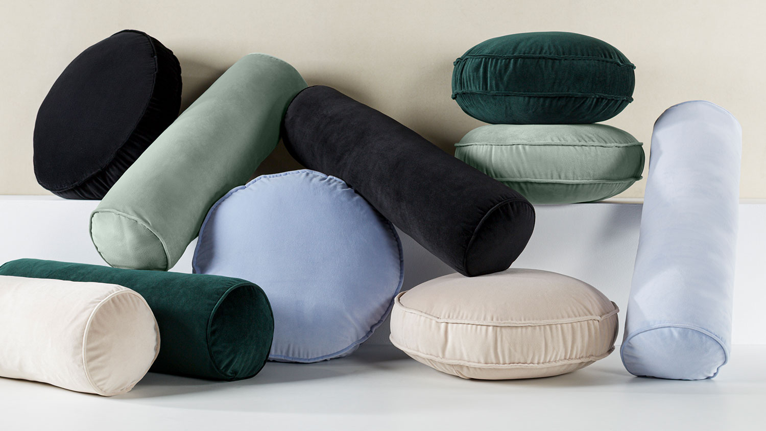 Toro Round Cushion by Savona - Forest