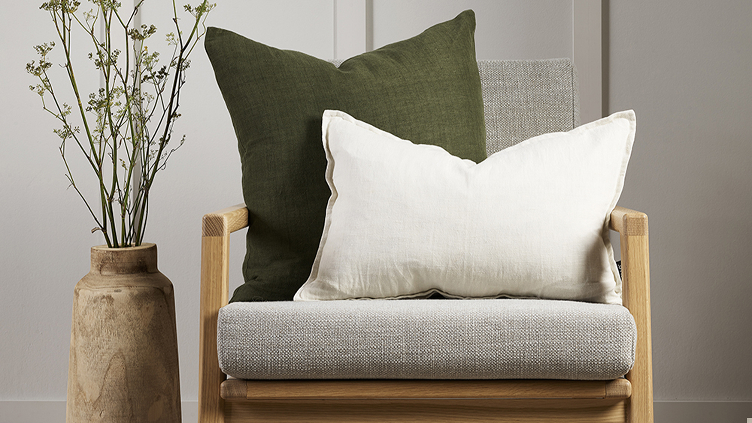 Dolce Cushion - Ecru