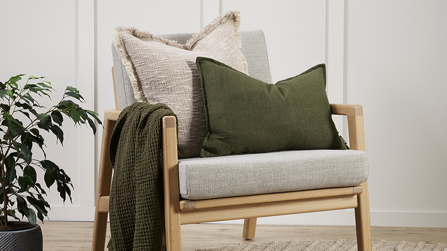 Dolce Cushion - Olive