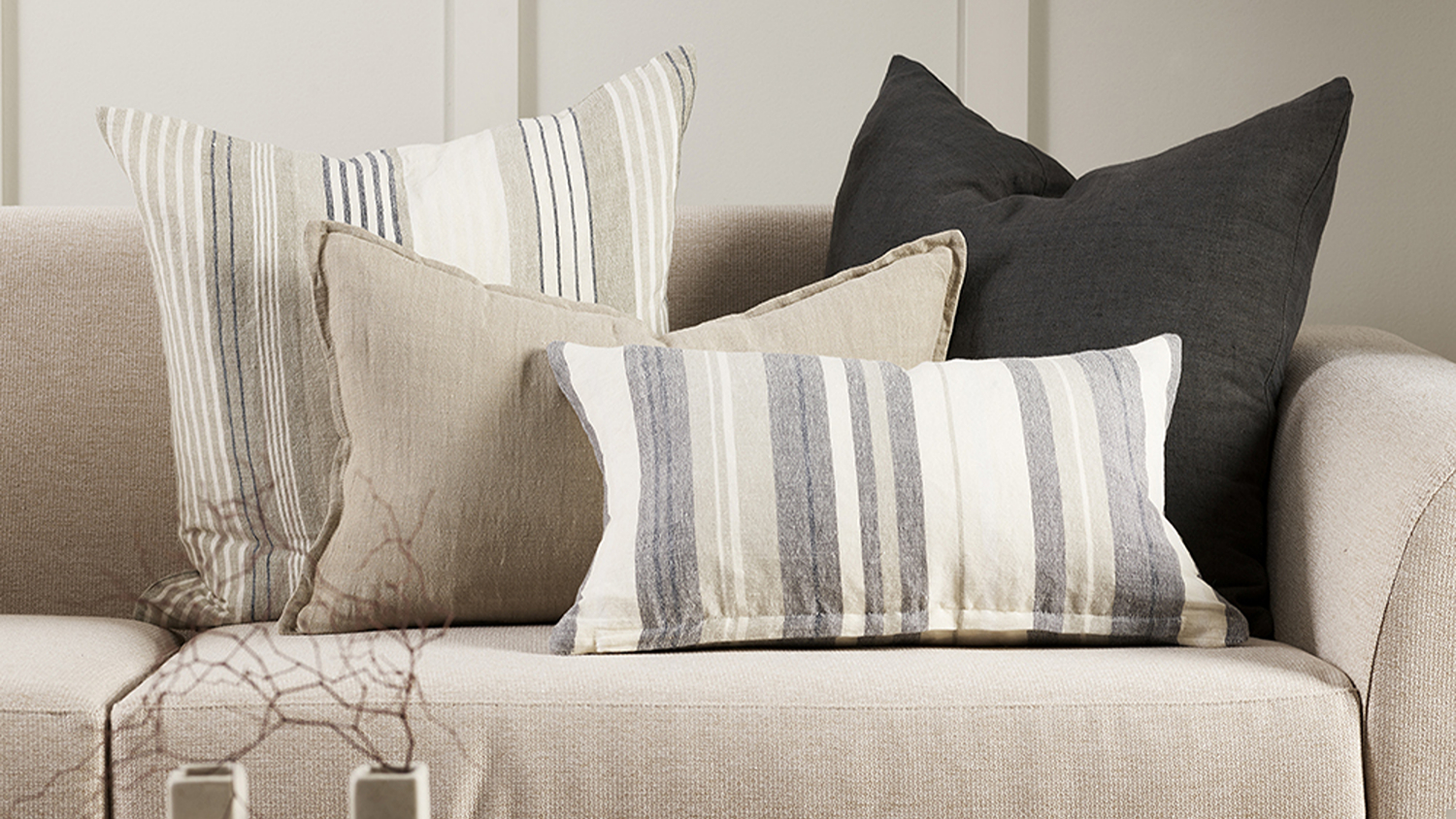 Clooney Cushion - Natural