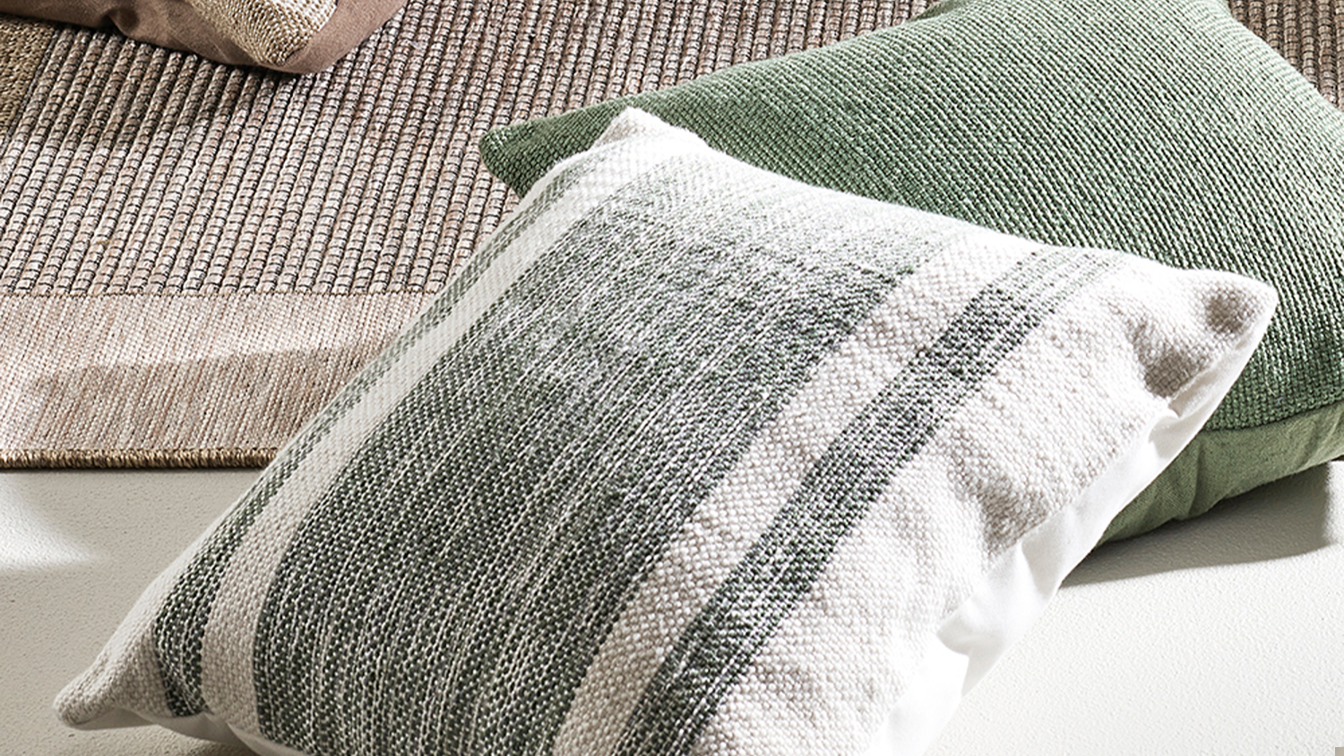 Cleo Outdoor Cushion - Olive