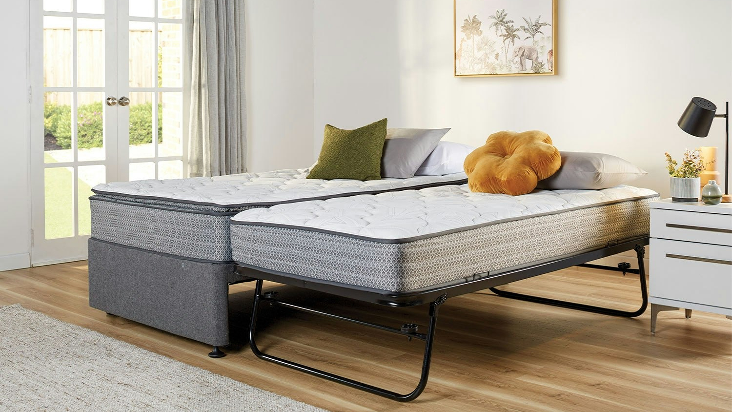 Elite Comfort Trundle Package by Sealy