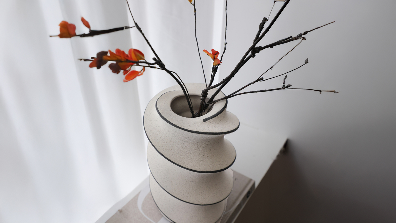 Spiral Design Hand Painted Vase - Large