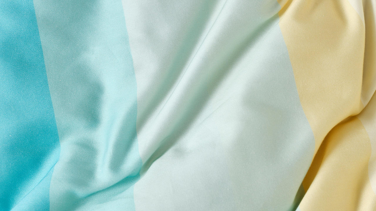 Sunrise Stripe Clearwater Duvet Cover Set by Squiggles