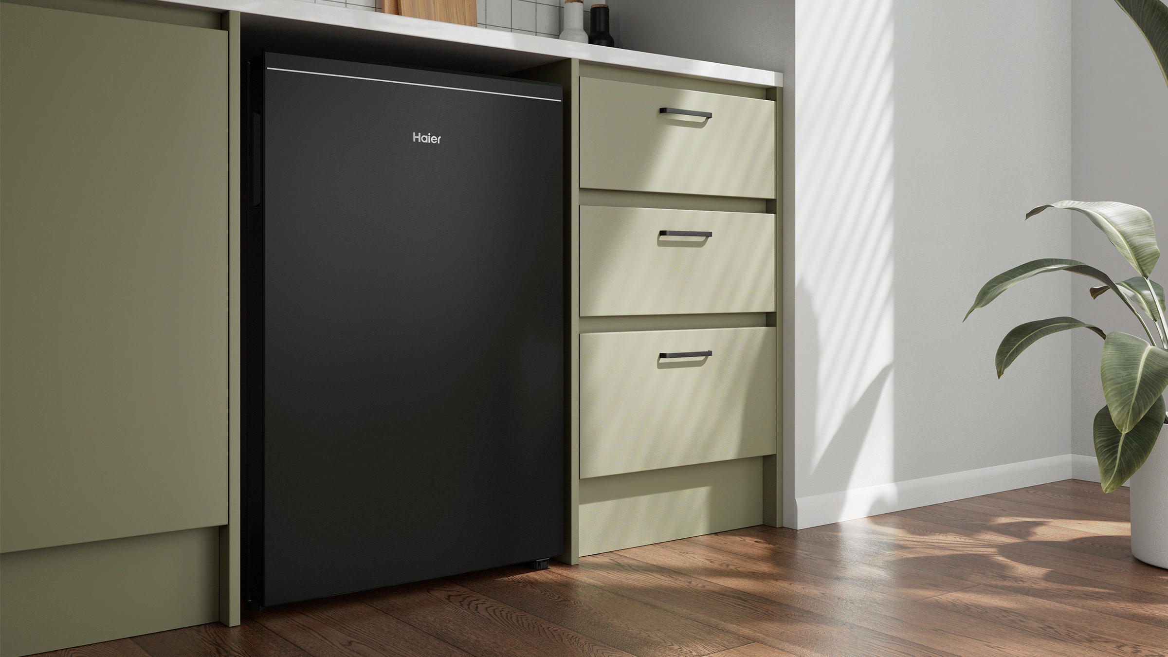 Haier 129L Bar Fridge - Black (300 Series/ HRF130UG2)