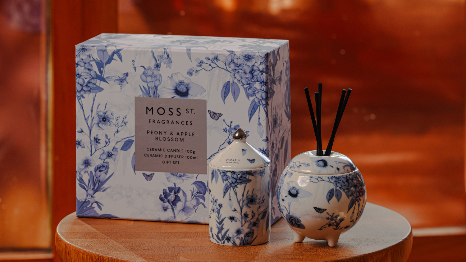 Moss St Ceramic Mini Candle and Diffuser Set - Peony & Apple Blossom