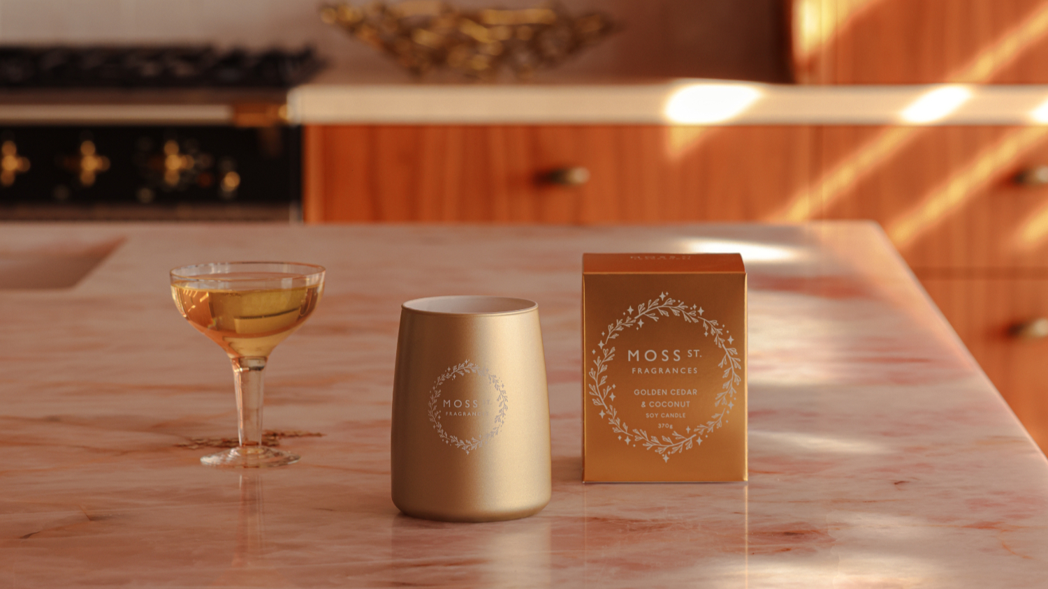 Moss St. 370g Scented Soy Candle - Golden Cedar & Coconut