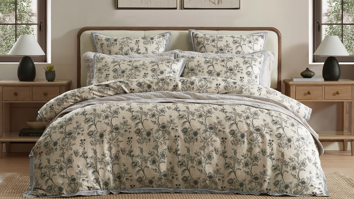 Perpetua Natural Duvet Cover Set by Private Collection