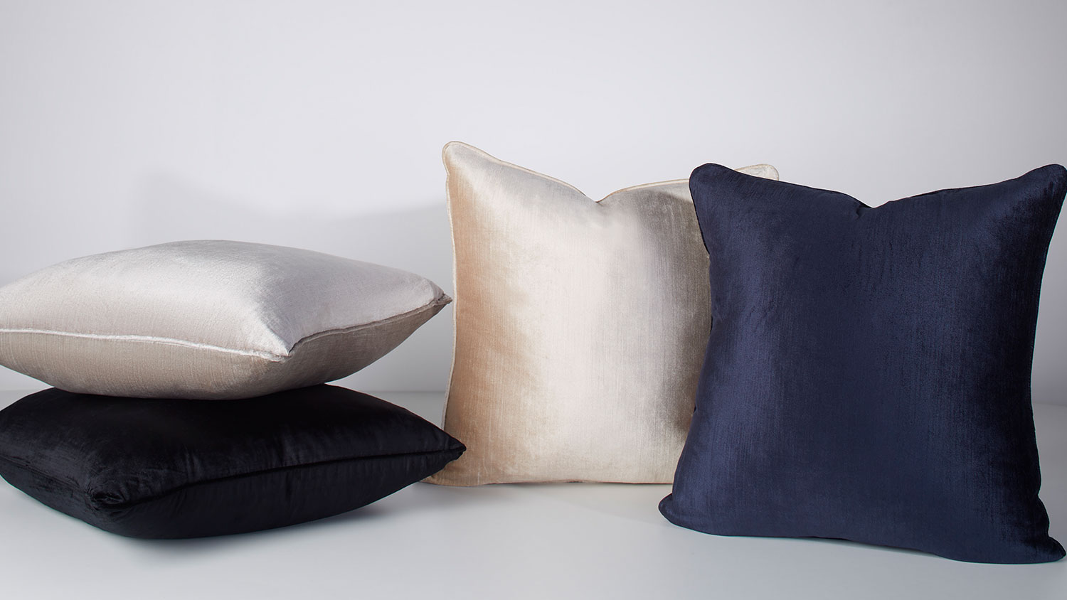 Vaucluse Square Cushion