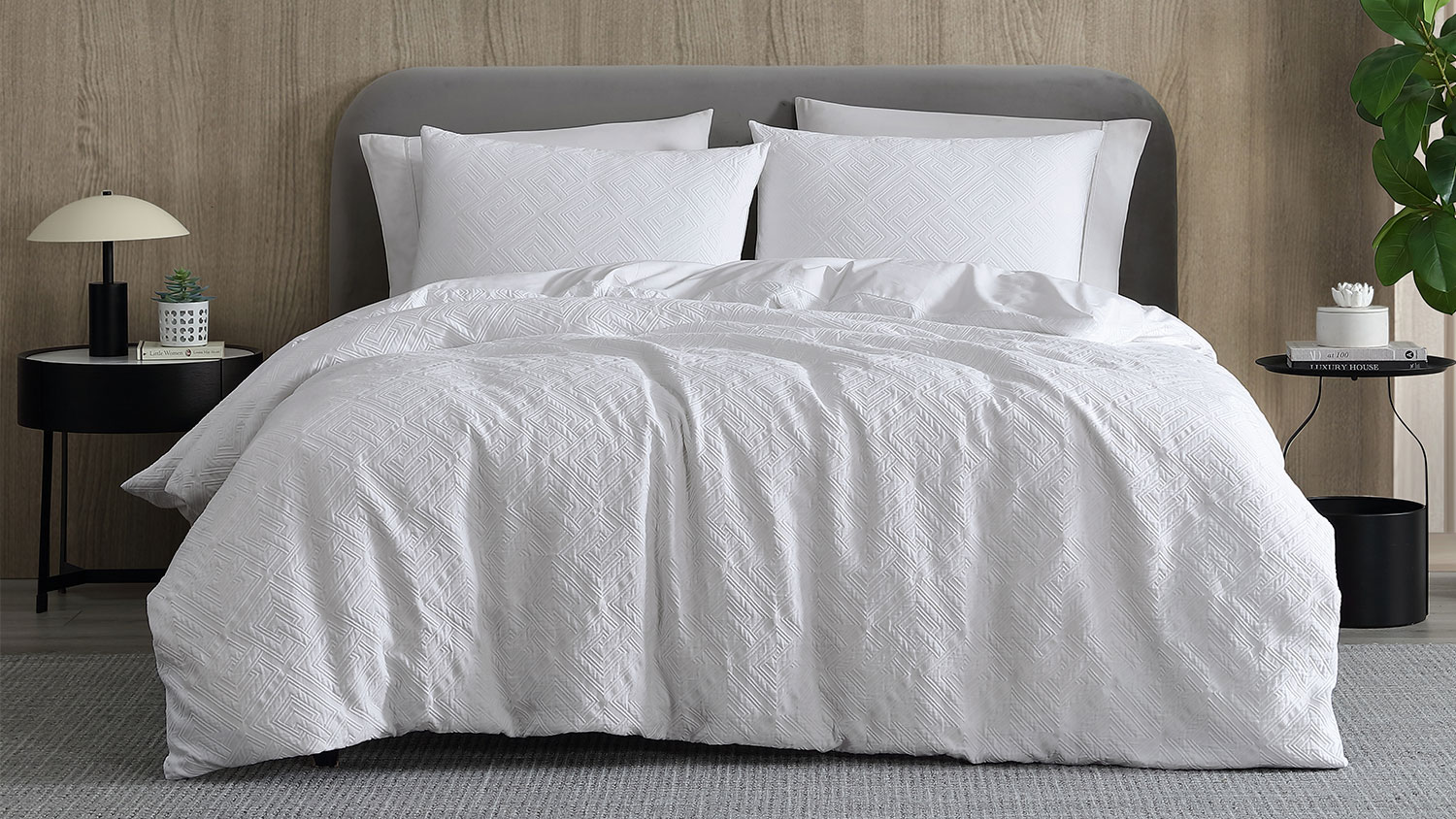 Chrysler White Duvet Cover Set by L'Avenue