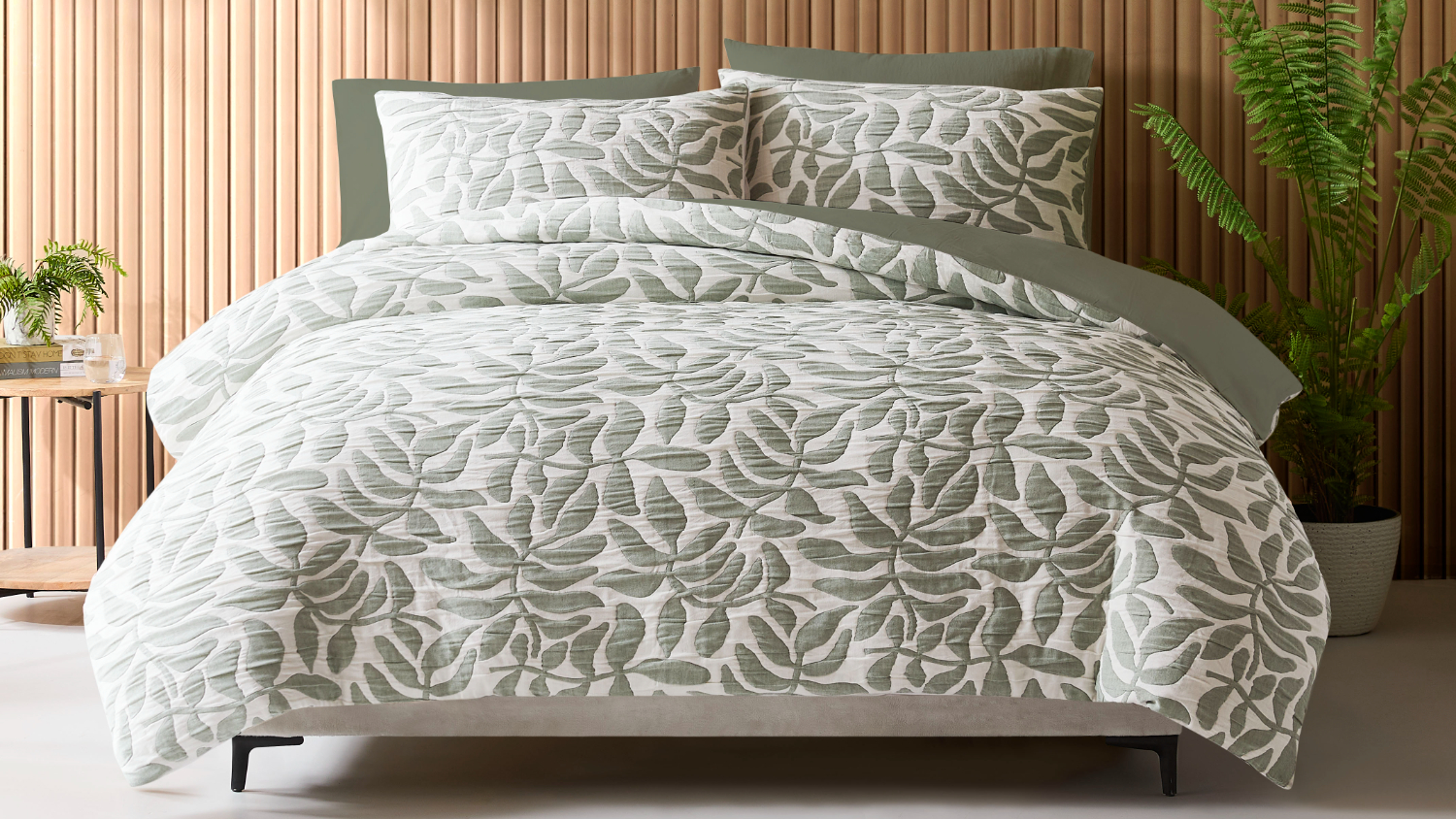 Clement Green Duvet Cover Set by L'Avenue