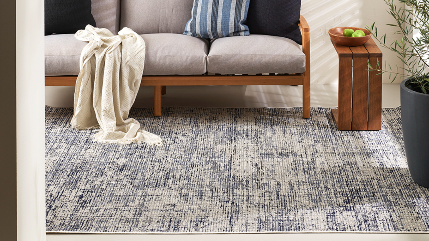 Cali Outdoor Rug 200 x 290cm - Navy