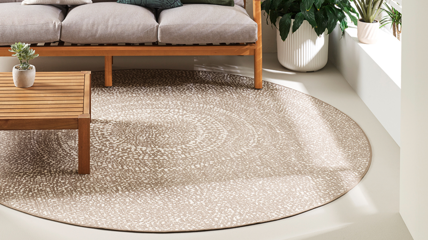 Cove Outdoor Round Rug 240cm - Ecru