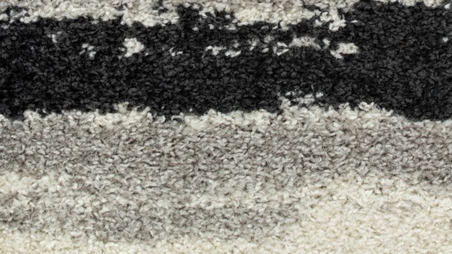 Castillo Rug 200 x 290cm - Black