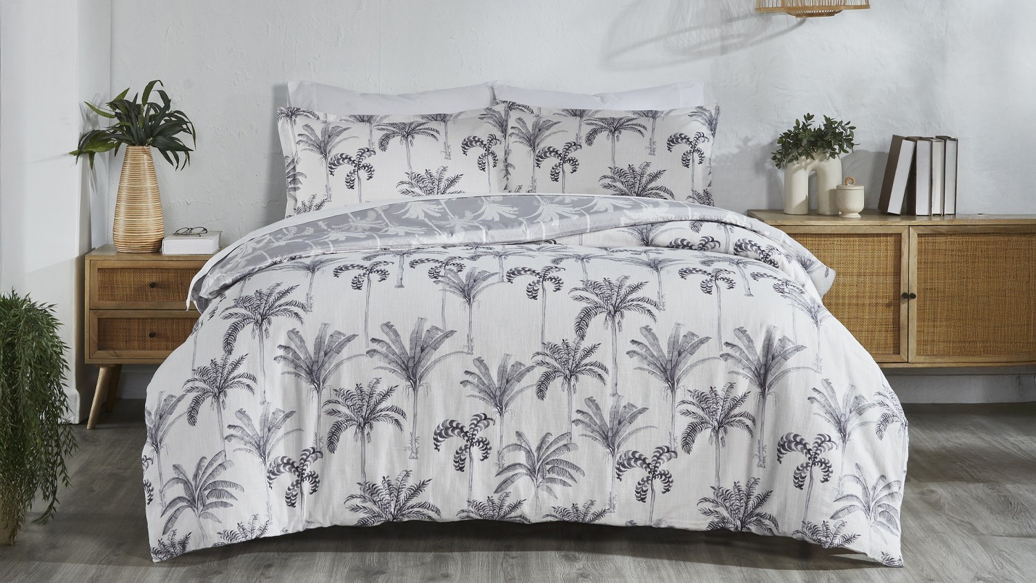 Juliet Charcoal Duvet Cover Set by L'Avenue - Super King NZ