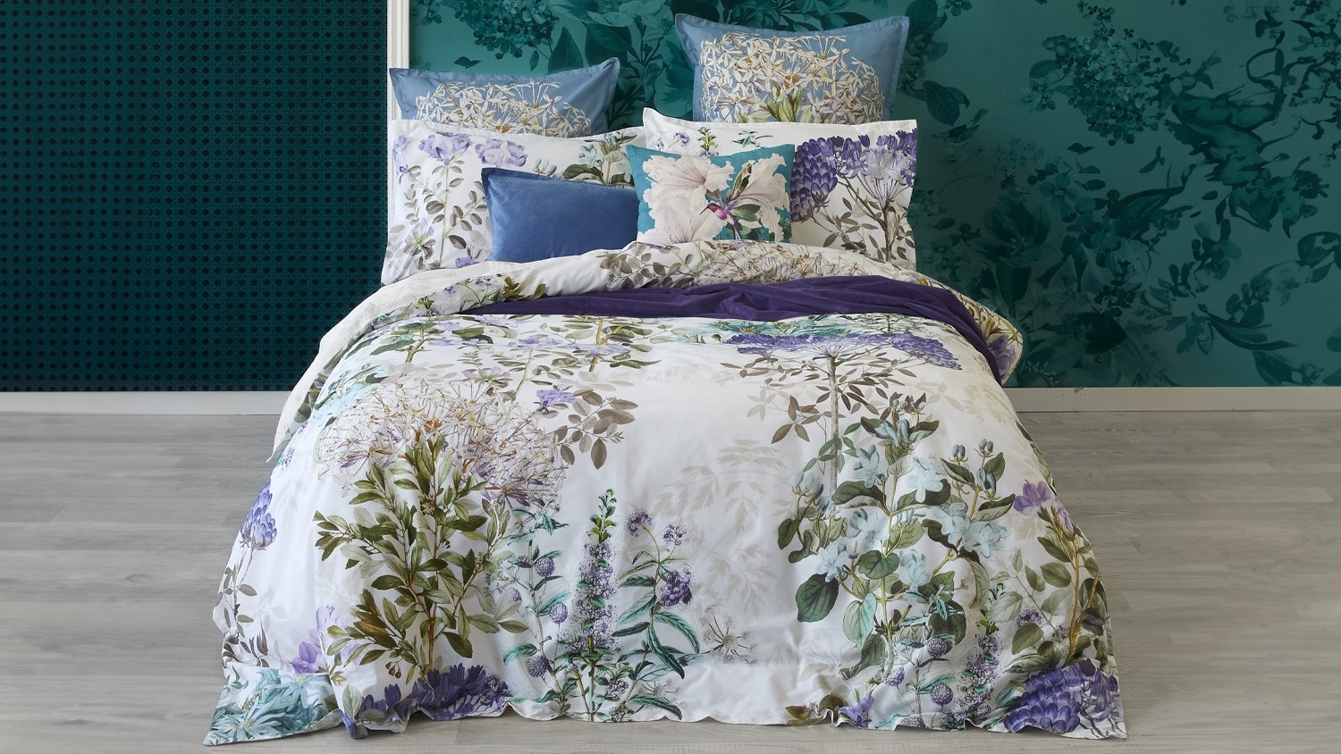 Julia Duvet Cover Set by Luxotic - Super King NZ