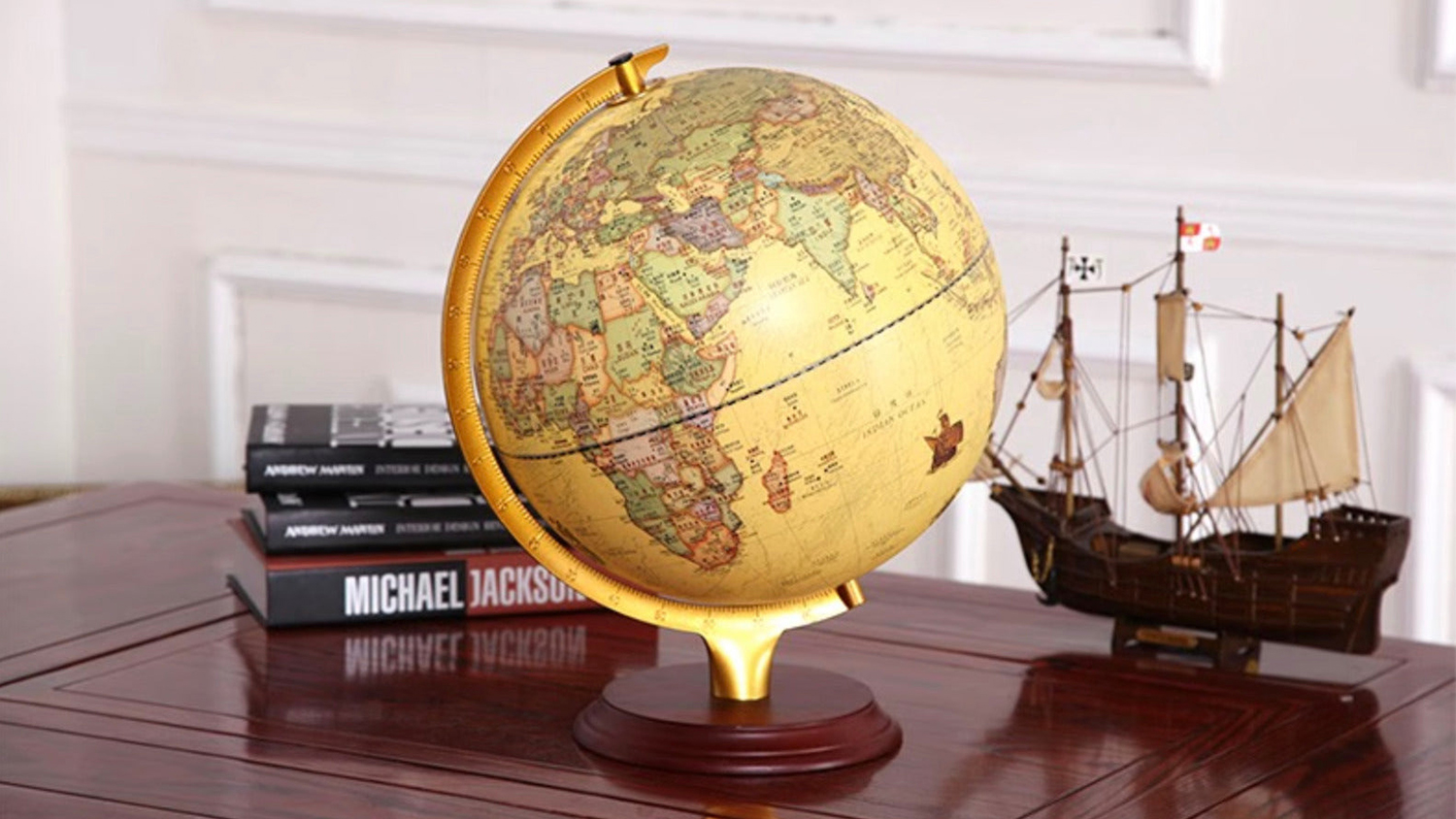 Kmall LED Light Globe Decoration 25cm