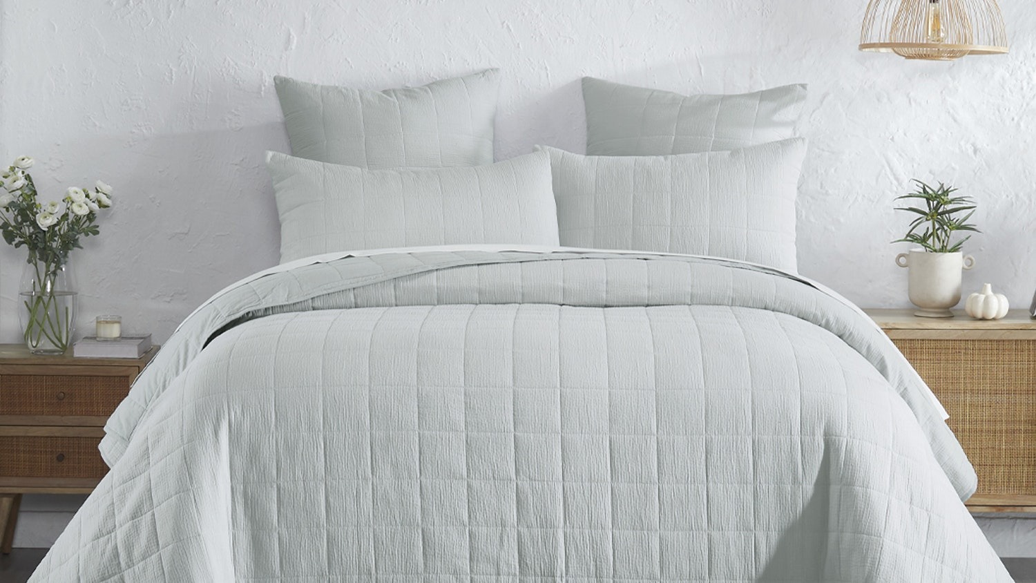 Leni High Rise Coverlet Set by L'Avenue