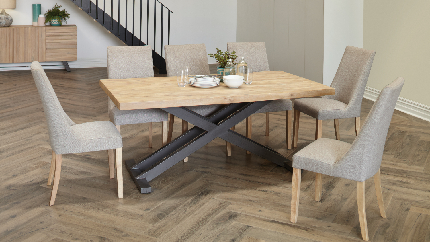 Bari Dining Table