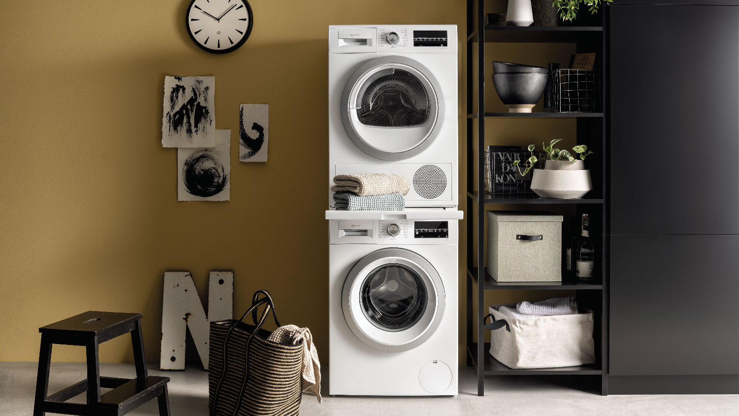 Bosch Laundry Stacking Kit with Slide Out Shelf for Front Loader Washing Machine & Dryer - White (WTZ11400)