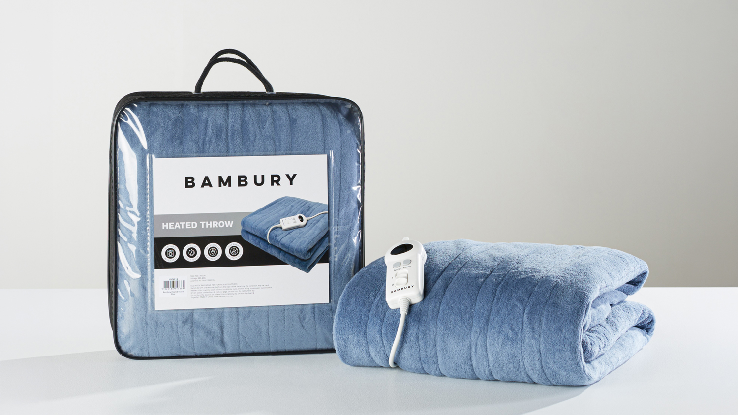 A view of the Blue Heated Throw by Bambury