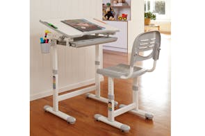 Ergonomical Kid's Desk and Chair