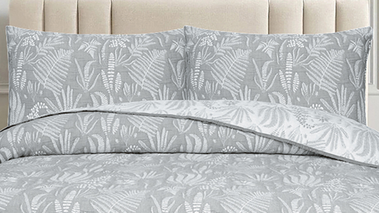 Botanical Bay Silver Coverlet Set by Top Drawer