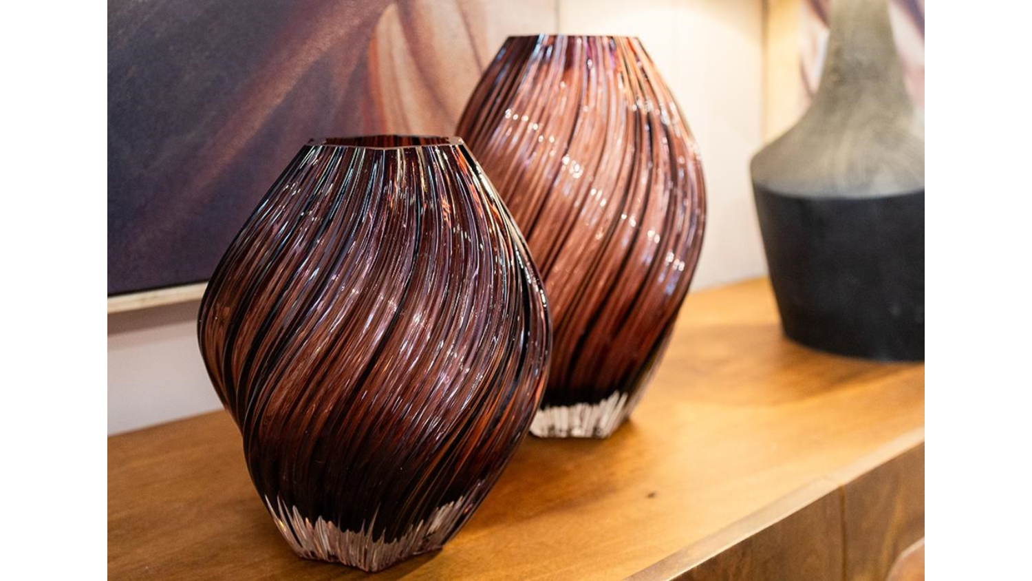 Swirl Claret Glass Vase - 20 x 30cm