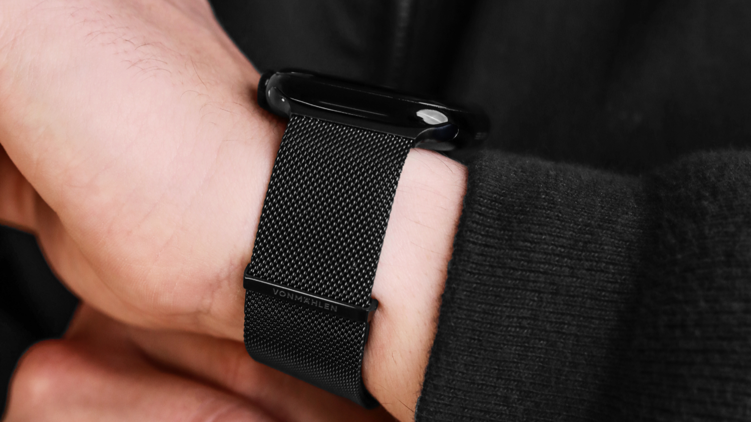 Vonmahlen Milanese Loop 2 for Apple Watch - Black (44-46mm Case)