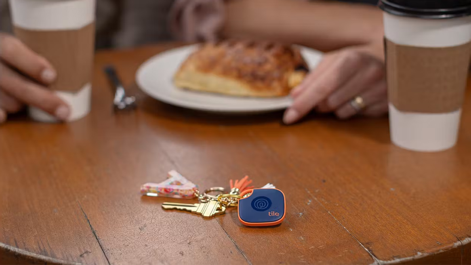 Tile Life360 Mate Bluetooth Tracker - Blue/Orange (1 Pack, RE-60031-BOAP)