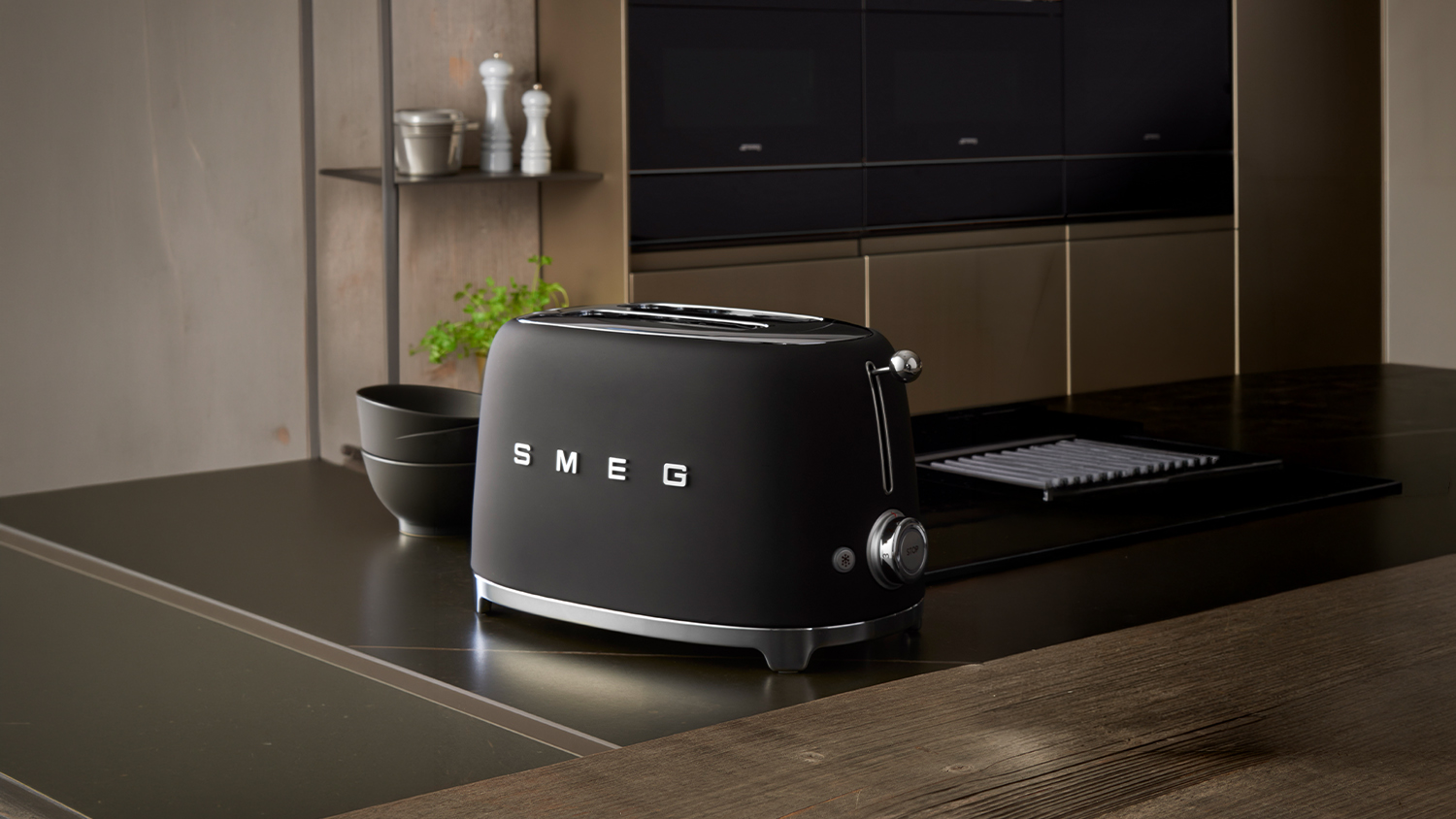 Smeg 50's Style 2 Slice Toaster - Matte Black (TSF01BLMAU)