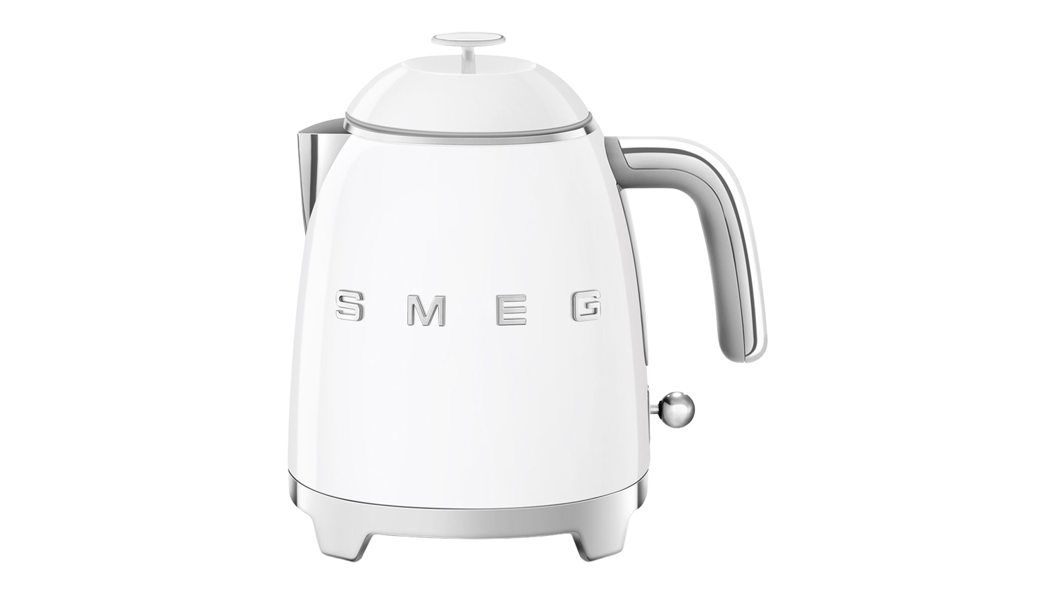 Smeg 50's Style 0.8L Mini Kettle in a glossy pink colour