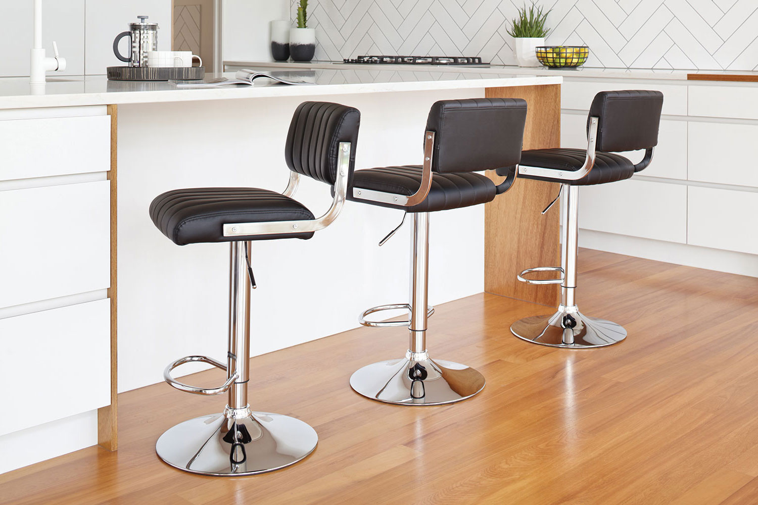 Briscoes bar 2024 stools