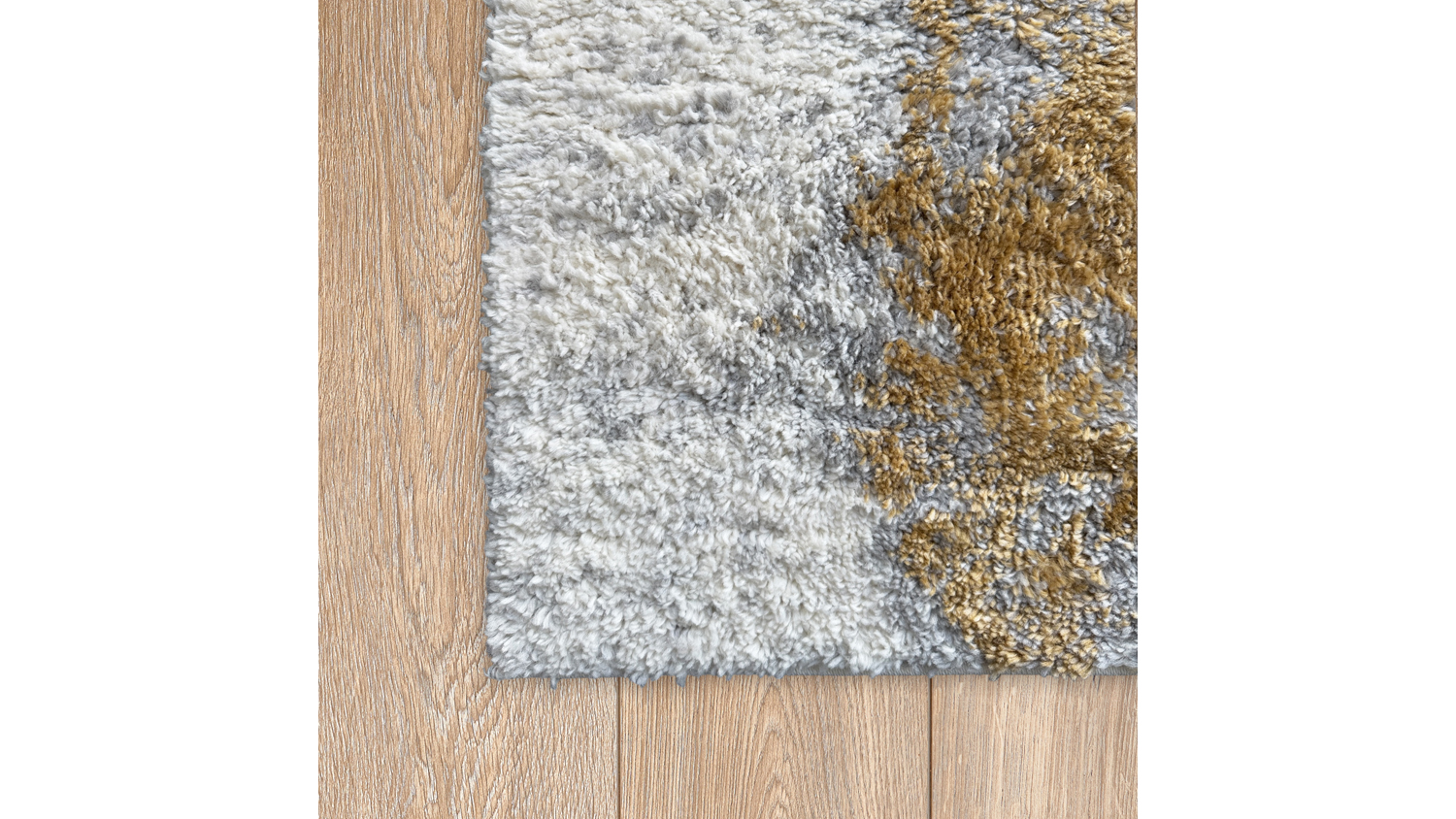 Detail shot of the clean corner edge of the Laine rug