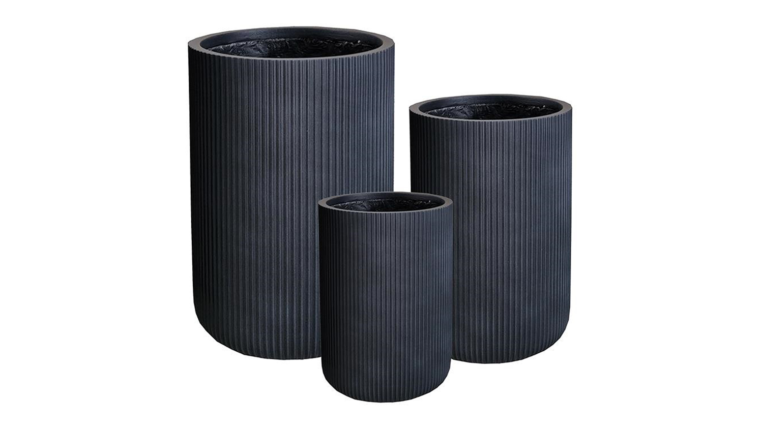 An Oliver Black Wash MGO Planter Set of 3pcs